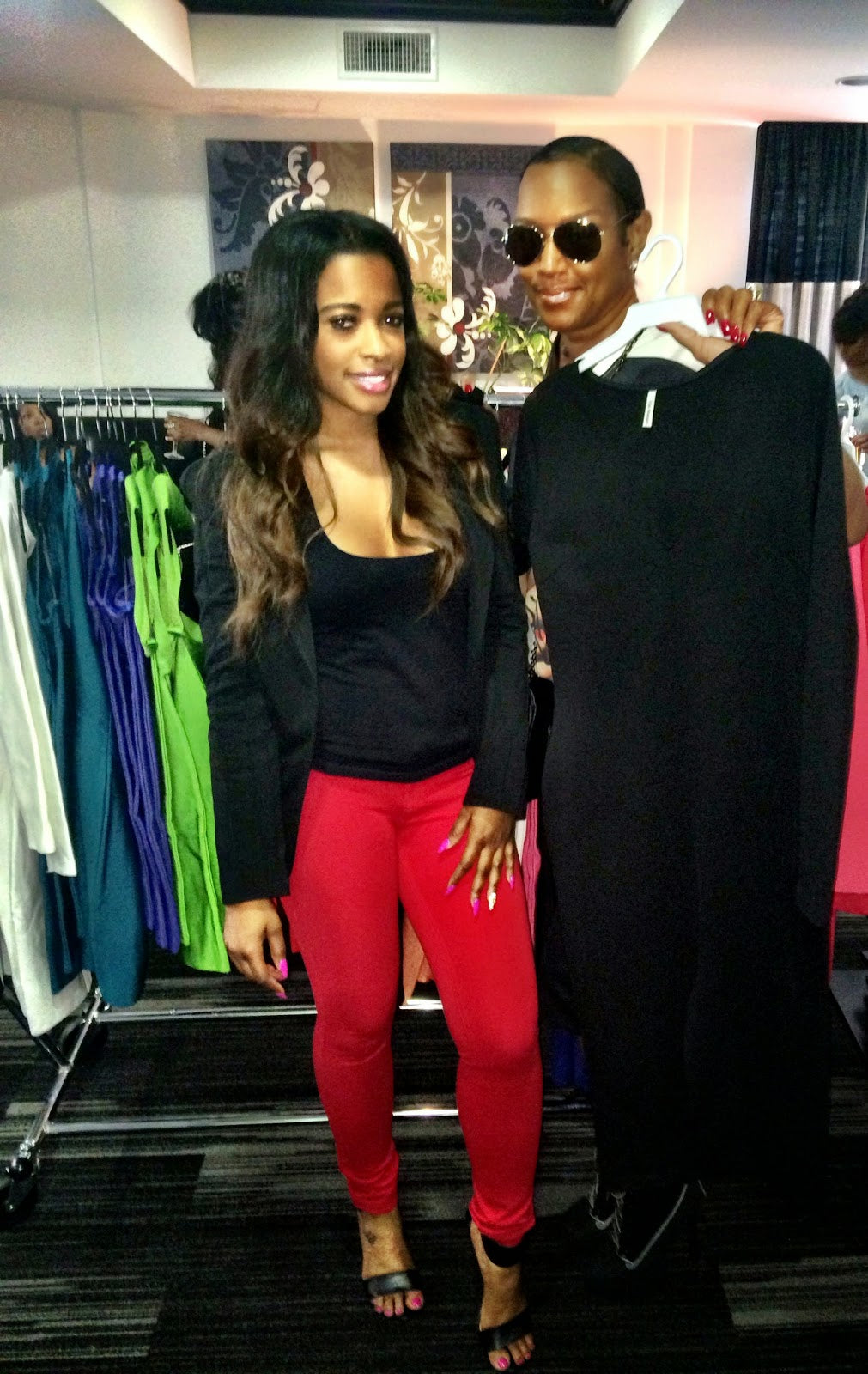 STYLE IT RICH ATTENDS SUNDY CARTER'S CLOSET SIP AND SHOP