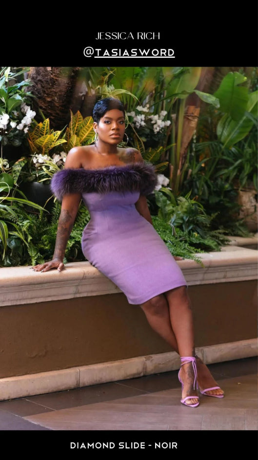 FANTASIA TAYLOR WEARING DIAMOND SLIDE - NOIR