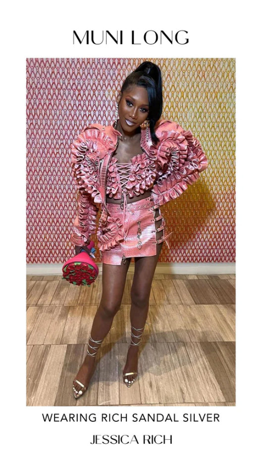 MUNI LONG WEARING RICH SANDAL SILVER